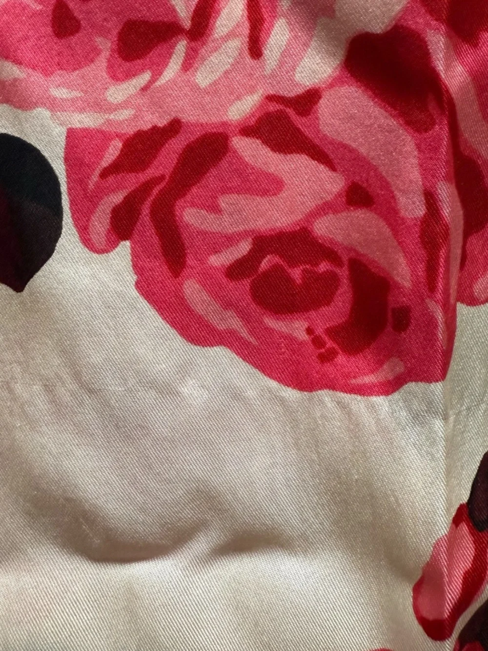 Kate Spade 100% Silk Rose Print Scarf - Picture 5 of 5